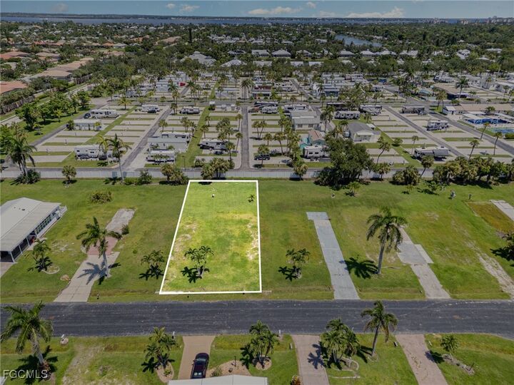 146 Raintree Lane  Fort Myers FL 33908 photo