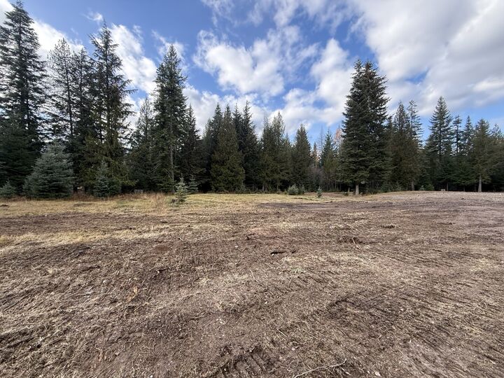 Property Photo:  489 Kern Road  MT 59935 