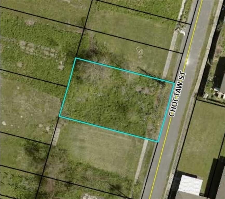 Property Photo:  1918 Choctaw Street  LA 70117 