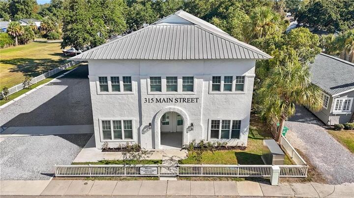 315 Main Street H  Bay Saint Louis MS 39520 photo