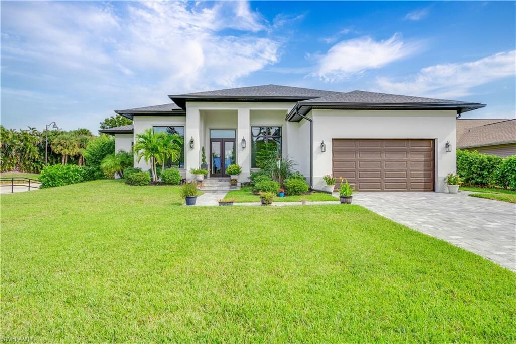 Property Photo:  27025 Belle Rio Dr  FL 34135 