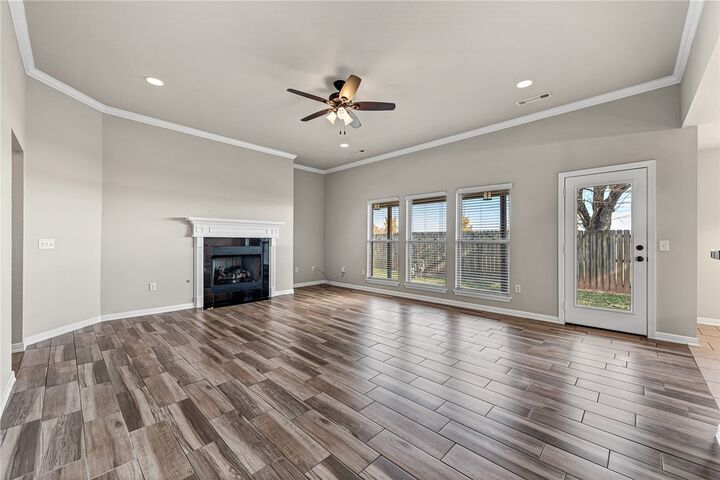 Property Photo:  6007 36th Street  AR 72758 