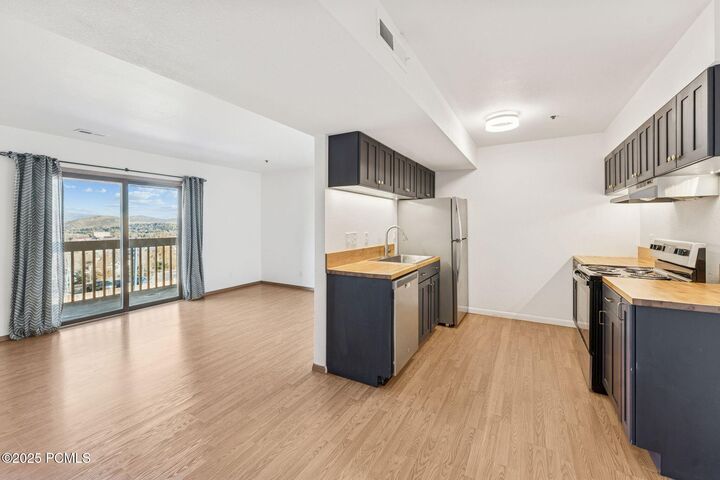 Property Photo: 1700 Upper Ironhorse Loop Unit 6 UT 84060