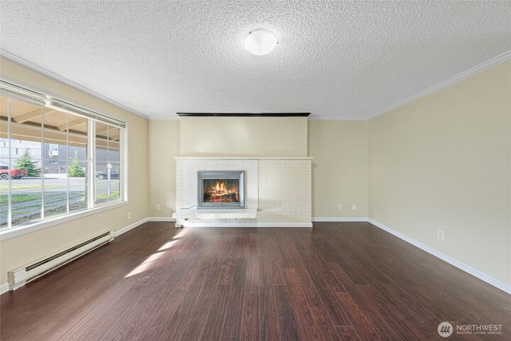 Property Photo: 28602 46th Avenue S WA 98001