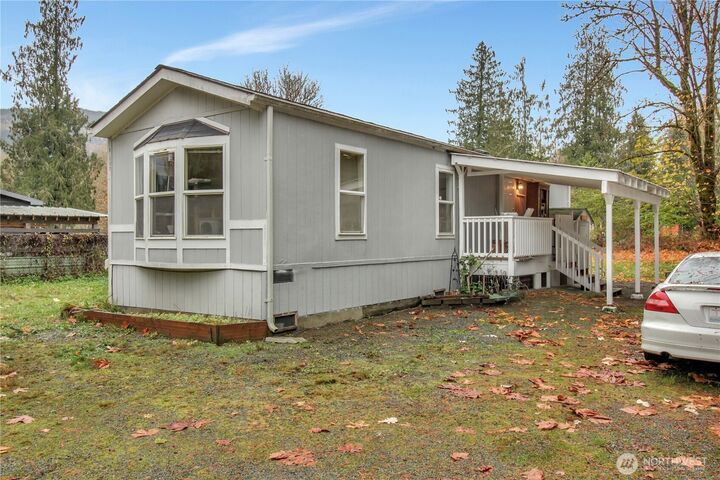 Property Photo:  31107 W Whitehorse  WA 98223 