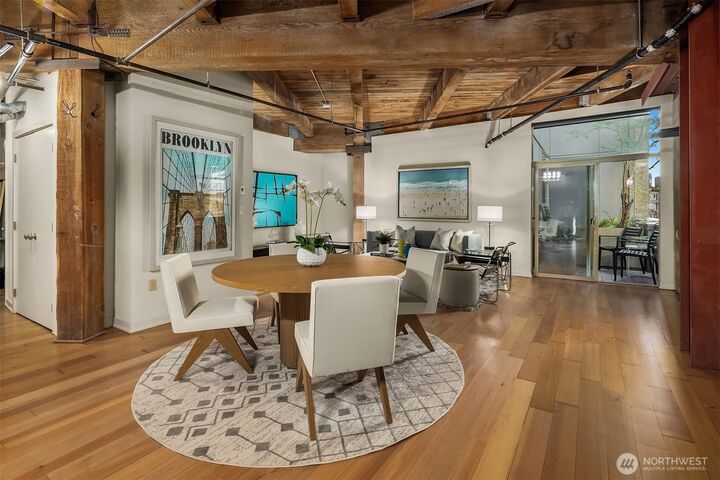 Property Photo:  1408  12th Avenue 205  WA 98122 