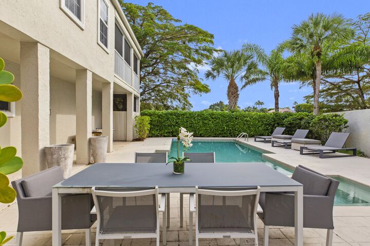 Property Photo: 11815 Pebblewood Drive FL 33414