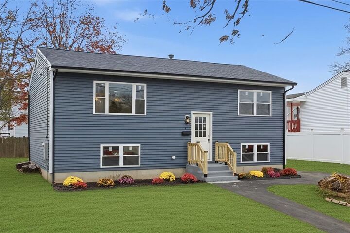 Property Photo:  85 Alton Street  RI 02910 