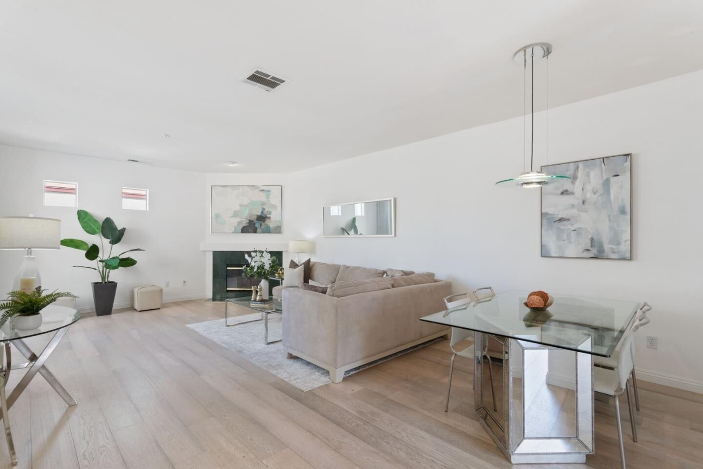 Property Photo: 2573 Park Boulevard U204 CA 94306