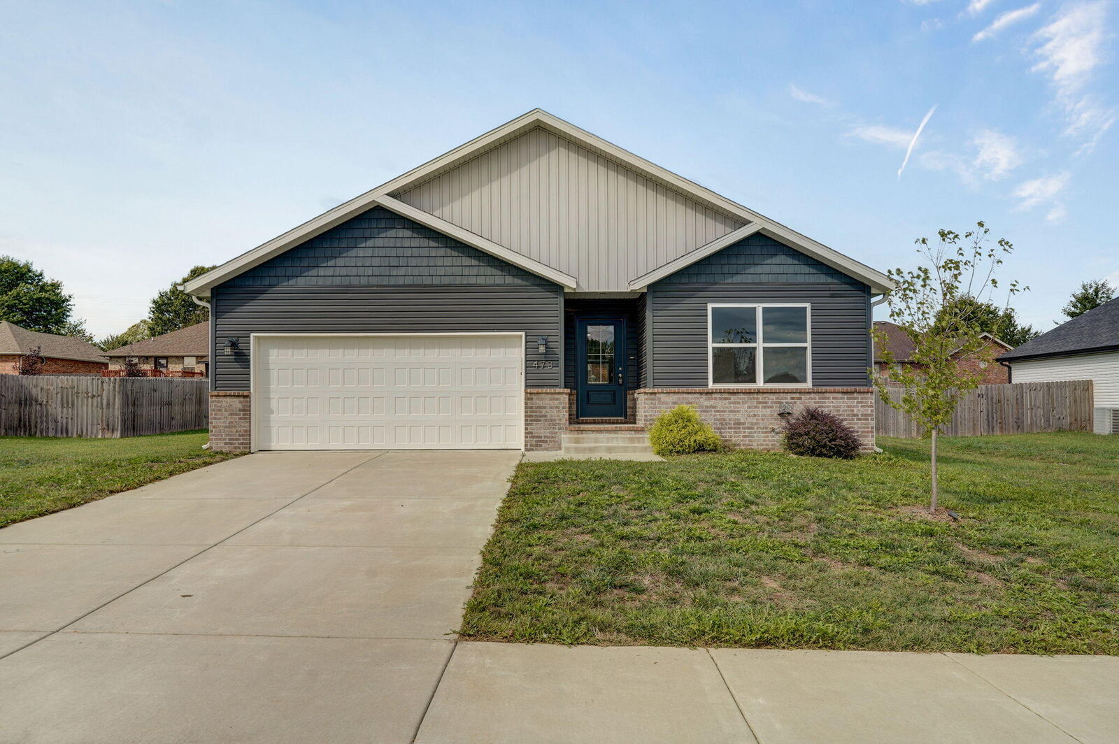 Property Photo:  473 S Michelle Avenue  MO 65738 