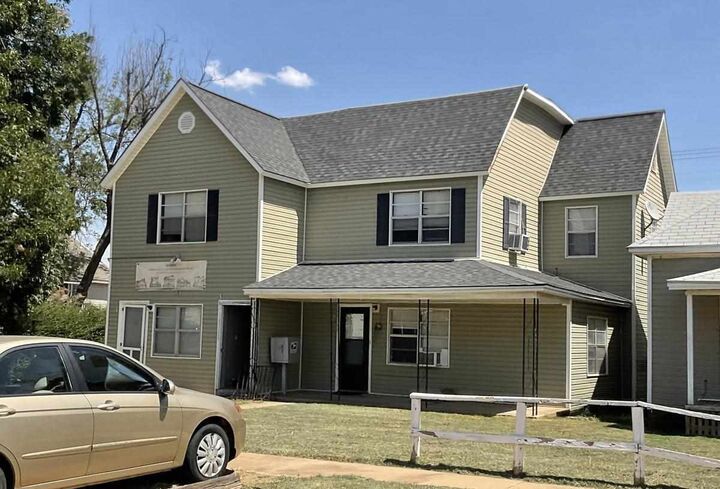 211 S Husband Street Units 1-8  Stillwater OK 74074 photo