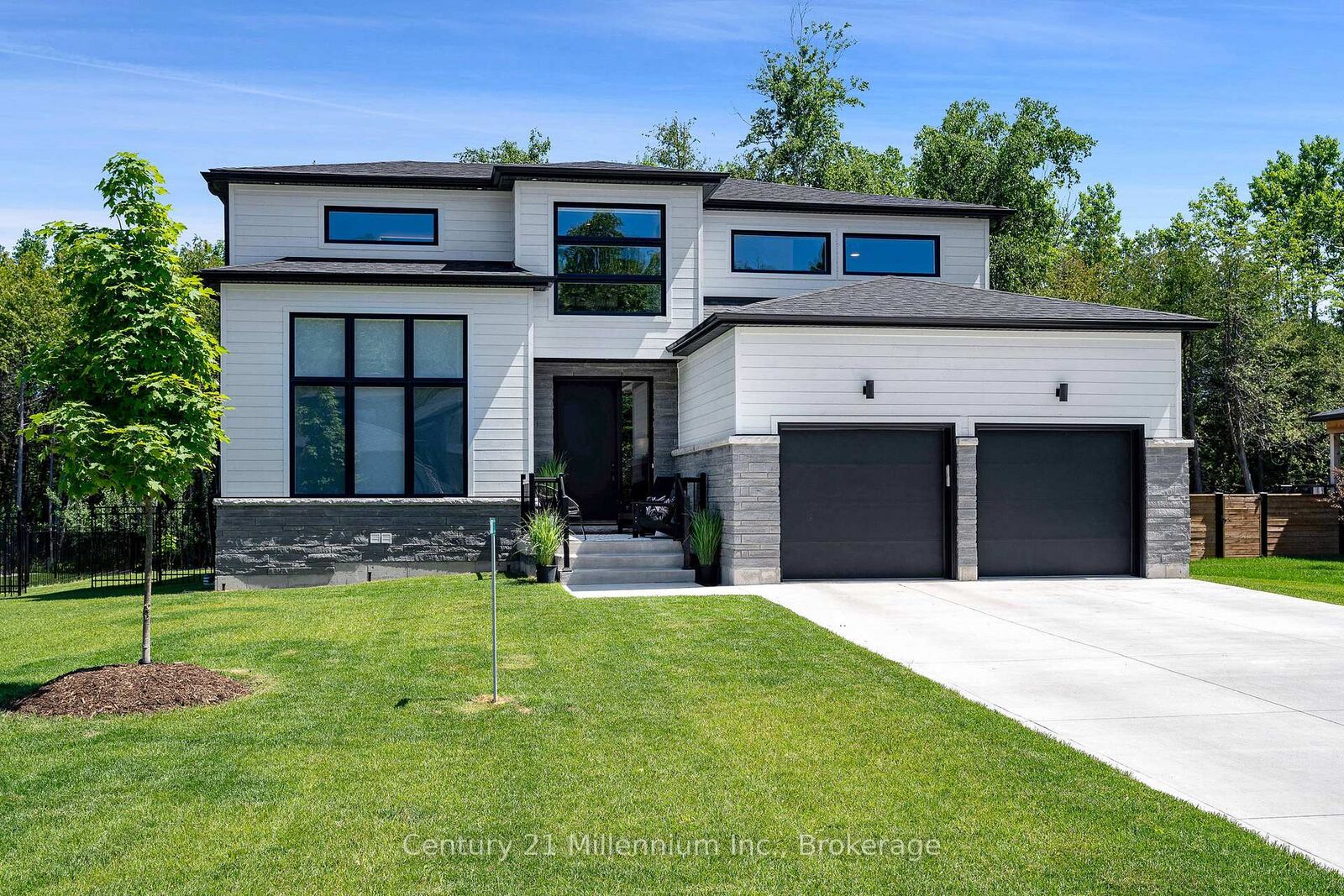 Property Photo:  107 Tekiah Road  ON N0H 1J0 