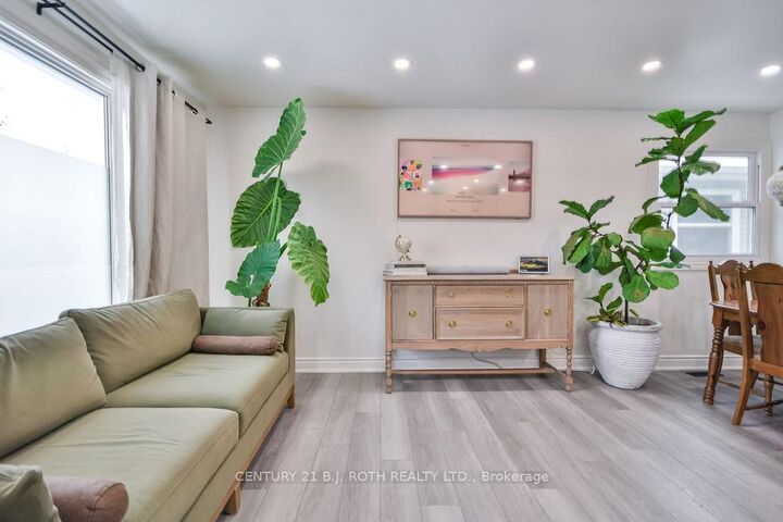 Property Photo:  69 Janice Drive  ON L4N 5N4 