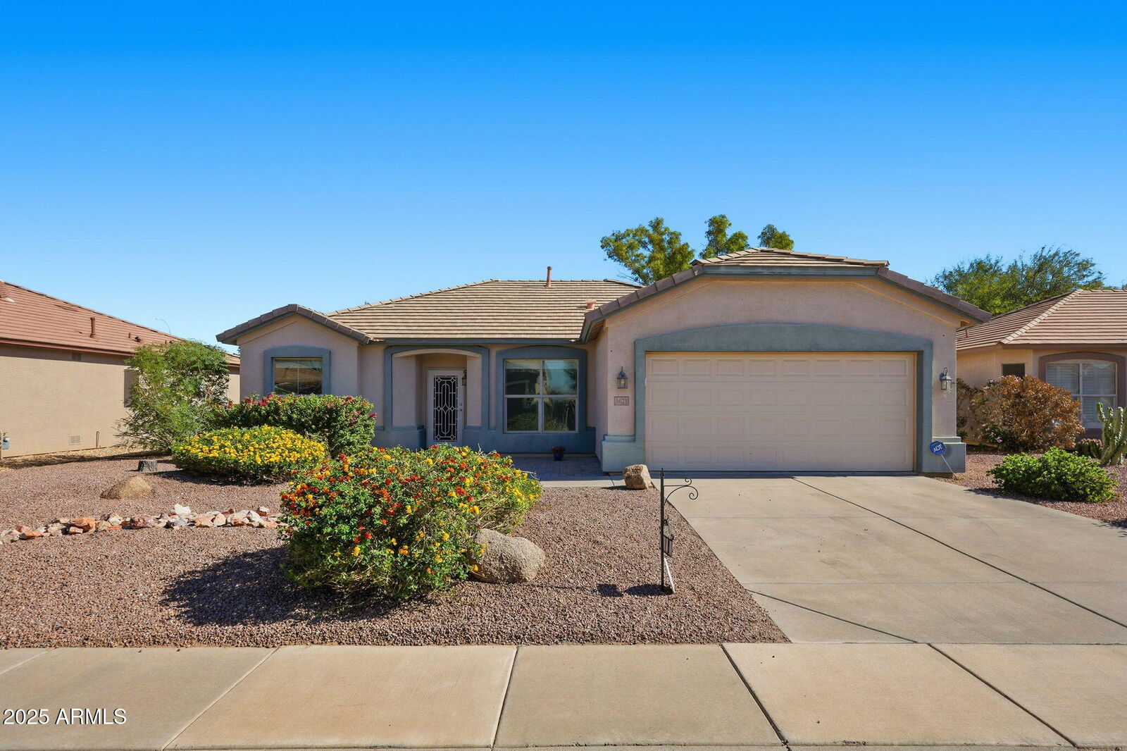 Property Photo:  6621 S Granite Drive  AZ 85249 