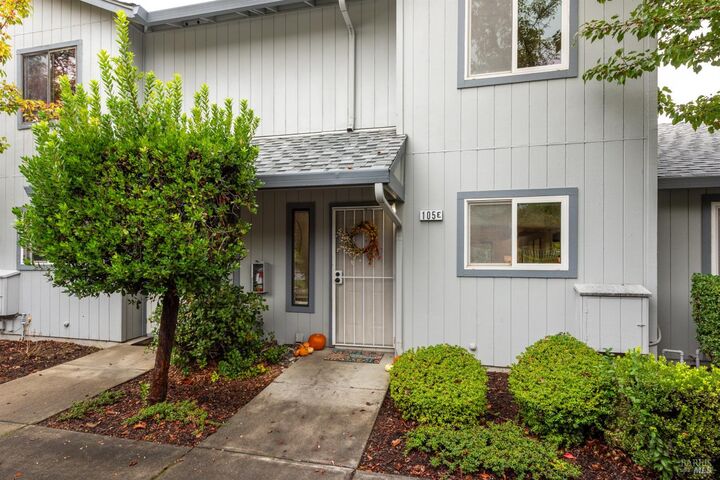 Property Photo: 105 Elbridge Avenue CA 95425