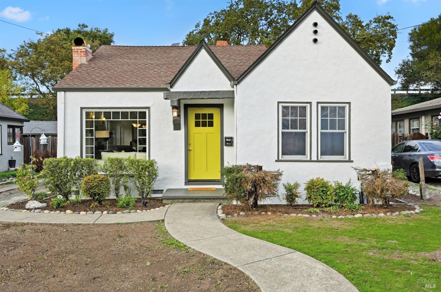 Property Photo:  507 Earle Street  CA 95404 