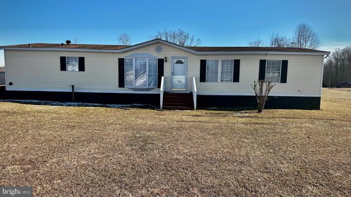 5602 Nomini Hall  Montross VA 22520 photo