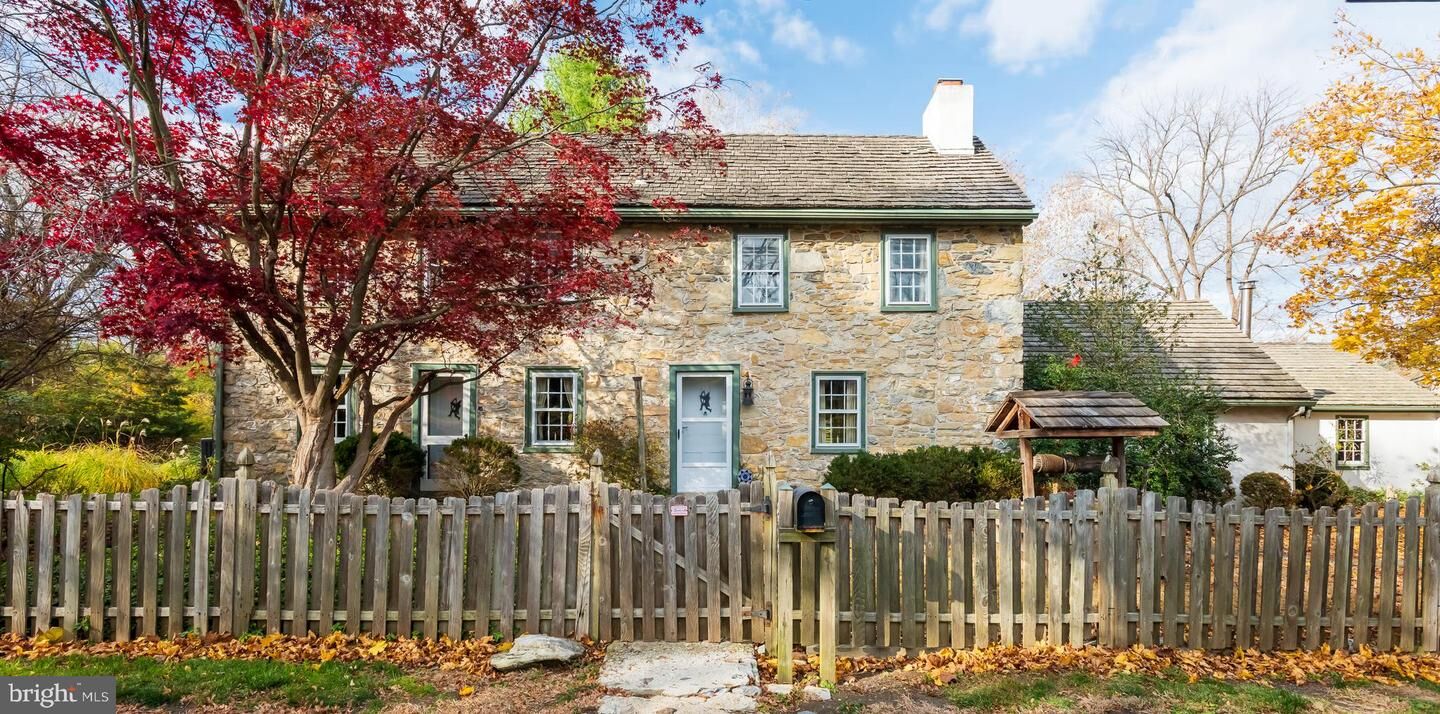 Property Photo:  2175 W Swedesford Road  PA 19355 