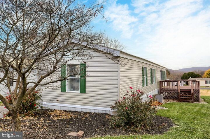 42 Beechwood Drive  Dillsburg PA 17019 photo