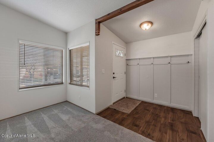 Property Photo: 8509 N Sunny Ln ID 83835