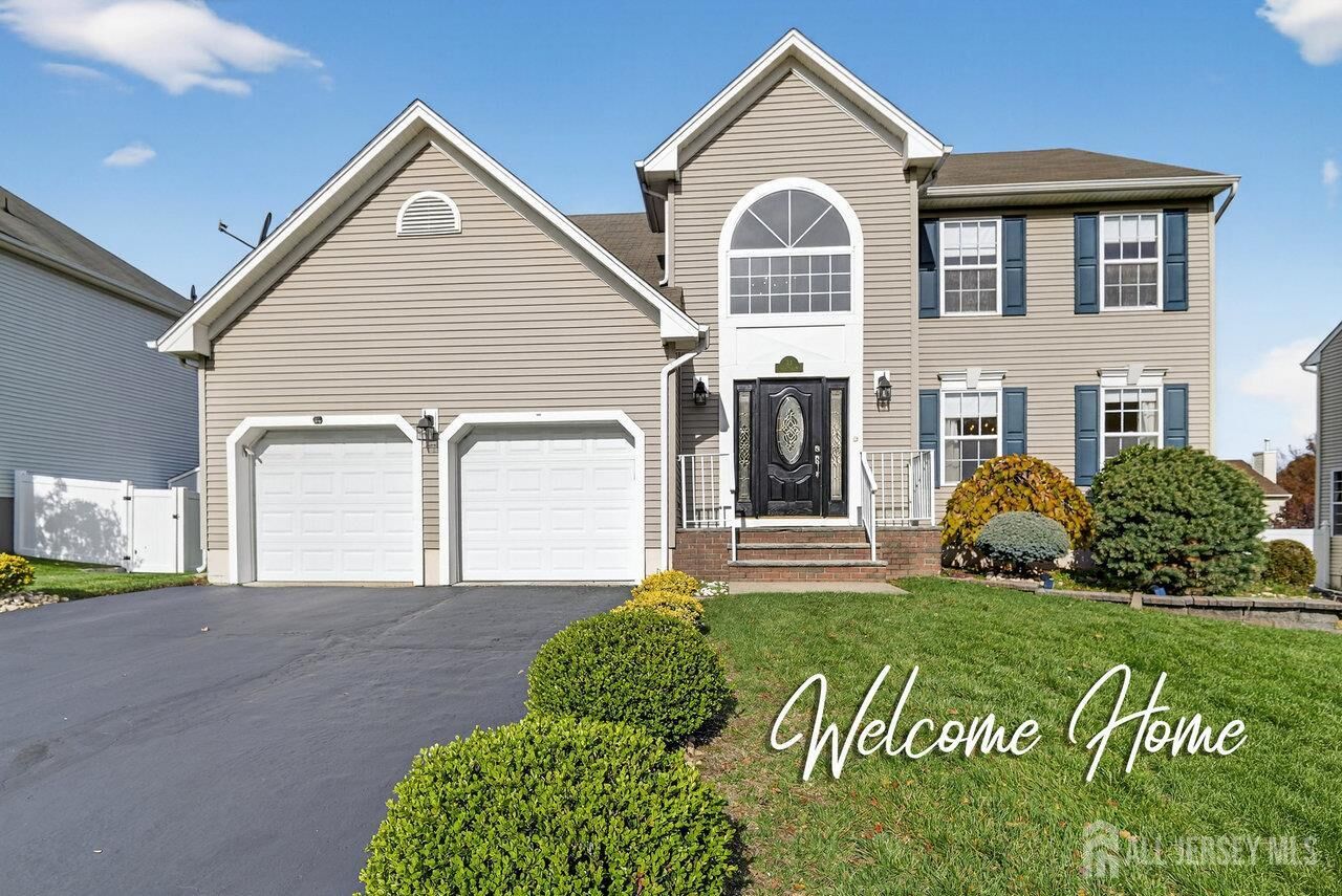 Property Photo:  33 Constitution Way 33  NJ 08882 