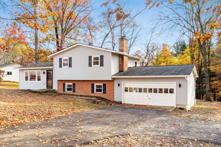 Property Photo: 155 Brentwood Drive OH 43055