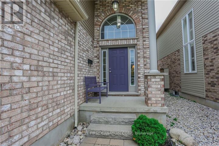 Photo de la propriété: 1162 Smither Road ON N6G 5R8