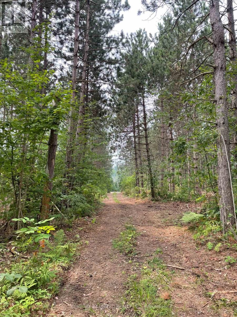 Property Photo:  0 Government Road  ON K0J 1C0 