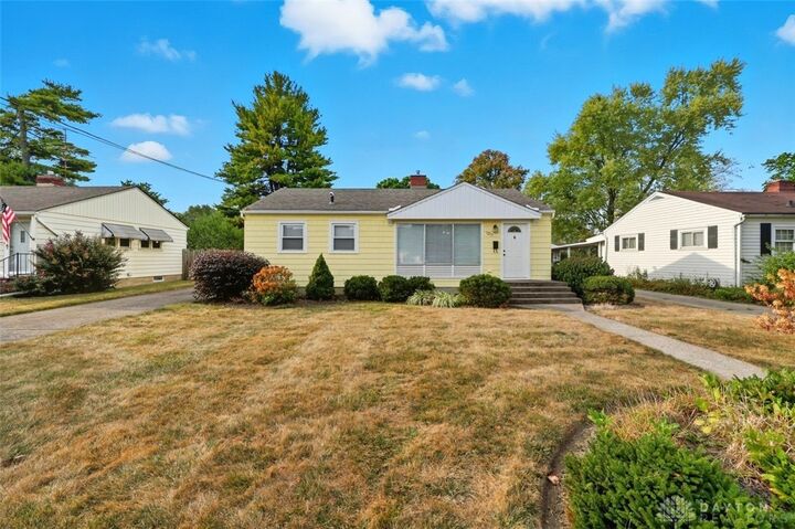 Property Photo:  1213 Ellen Drive  OH 45042 