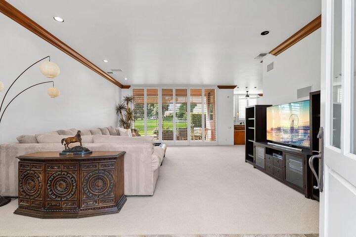 Property Photo: 47212 Marrakesh Drive CA 92260