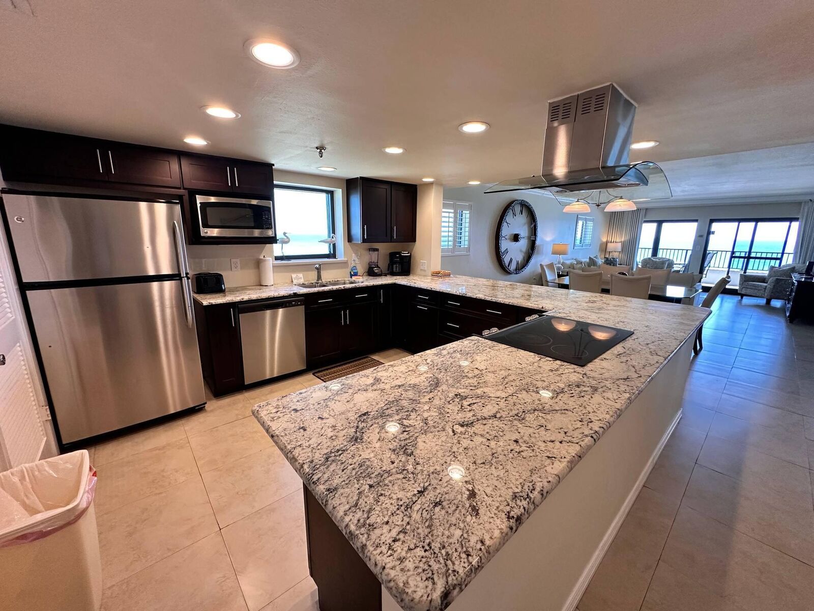 Property Photo: 1010 Hwy 98 E 601 FL 32541