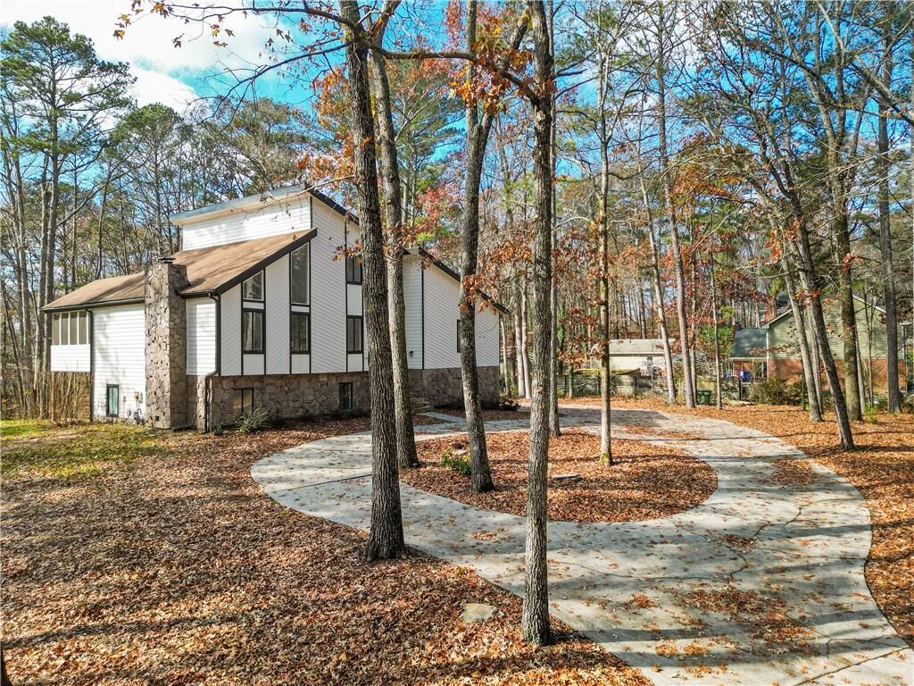 Property Photo:  4013 Brenteresa Court  GA 30039 