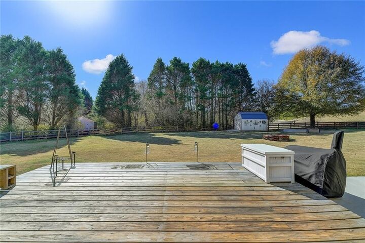 Property Photo: 6255 Dana Way GA 30040