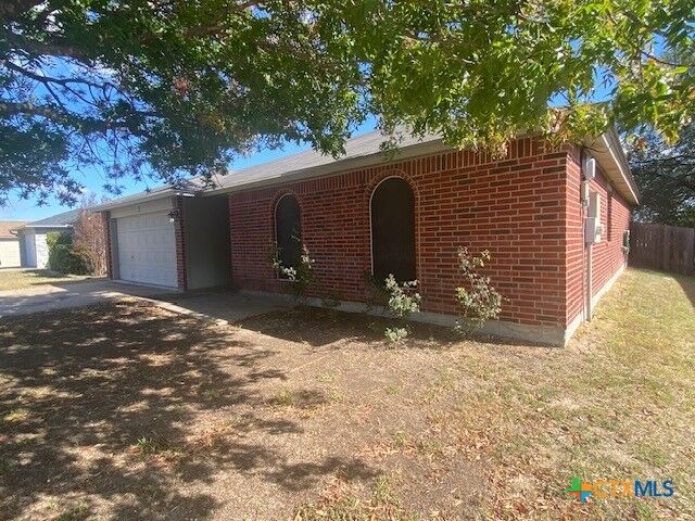 Property Photo: 603 Mesquite Circle TX 76522