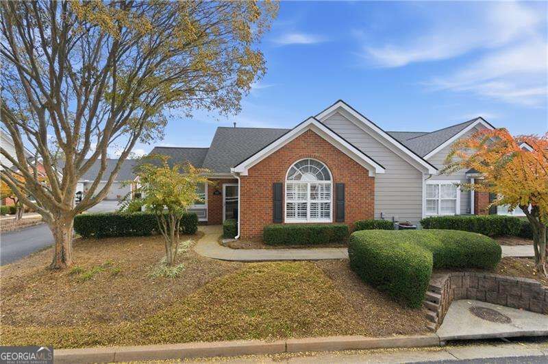 Property Photo: 945 Burnt Hickory Circle NW 8 GA 30064