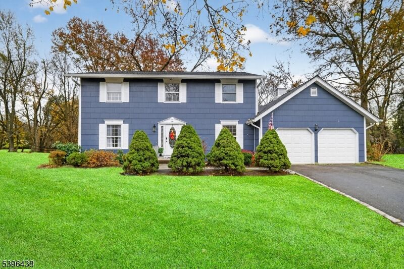Property Photo:  13 Sweeney Ct  NJ 08812 