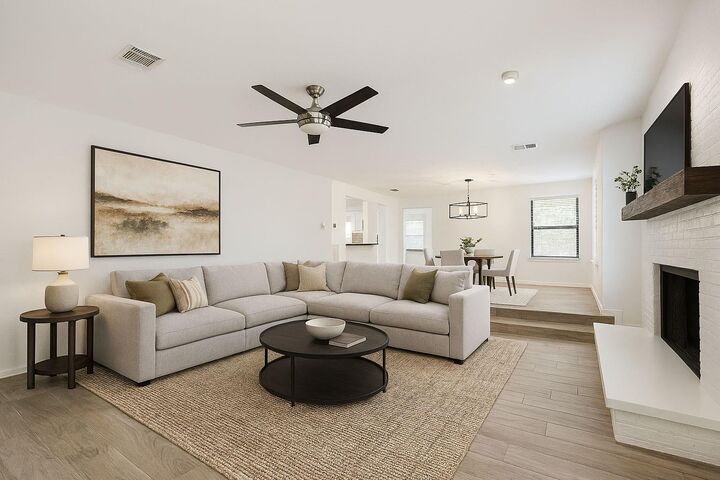 Property Photo: 3 N Mossrock Road TX 77380