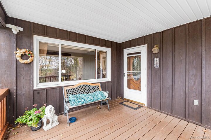 Property Photo:  12 Cedar Lane  NY 12570 