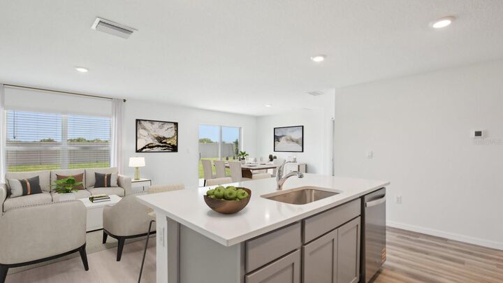 Property Photo:  3021 Pink Gerbera Square  FL 33566 