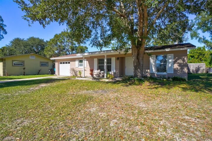 Property Photo:  4337 Georgetown Drive  FL 32808 