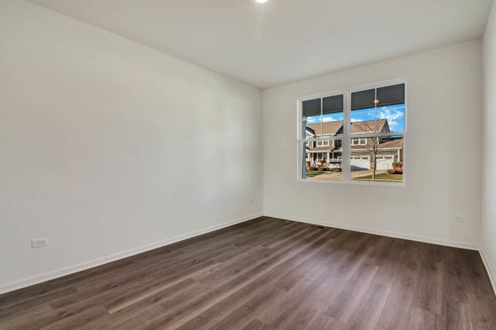 Property Photo:  313 Snowdrop Lane  IL 60124 