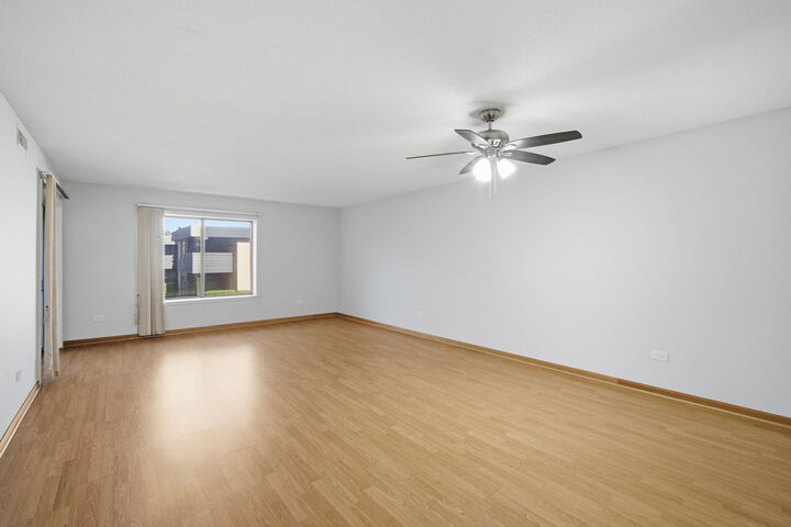 Property Photo:  1255 N Sterling Avenue 206  IL 60067 