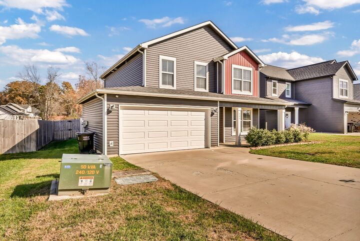 Property Photo: 246 Stone Bluff Way TN 37040