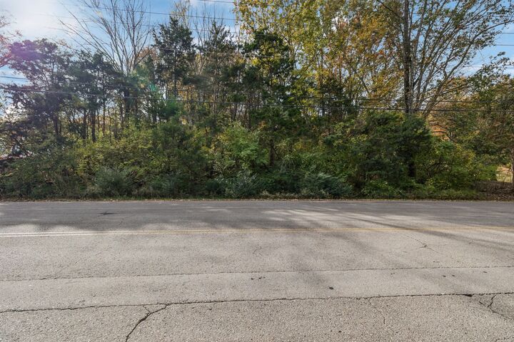 Property Photo: 805 Forest Hills Dr TN 37220