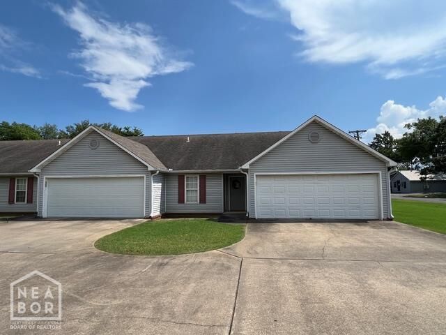 Property Photo: 106 Leggett Street AR 72401