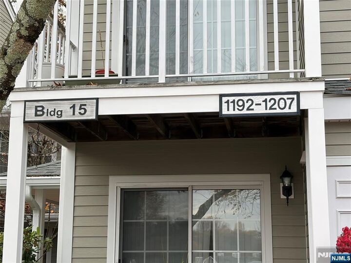 Property Photo:  1192 Richmond Road  NJ 07430 