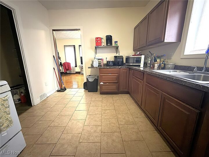 Property Photo: 3453 E 105th Street OH 44108