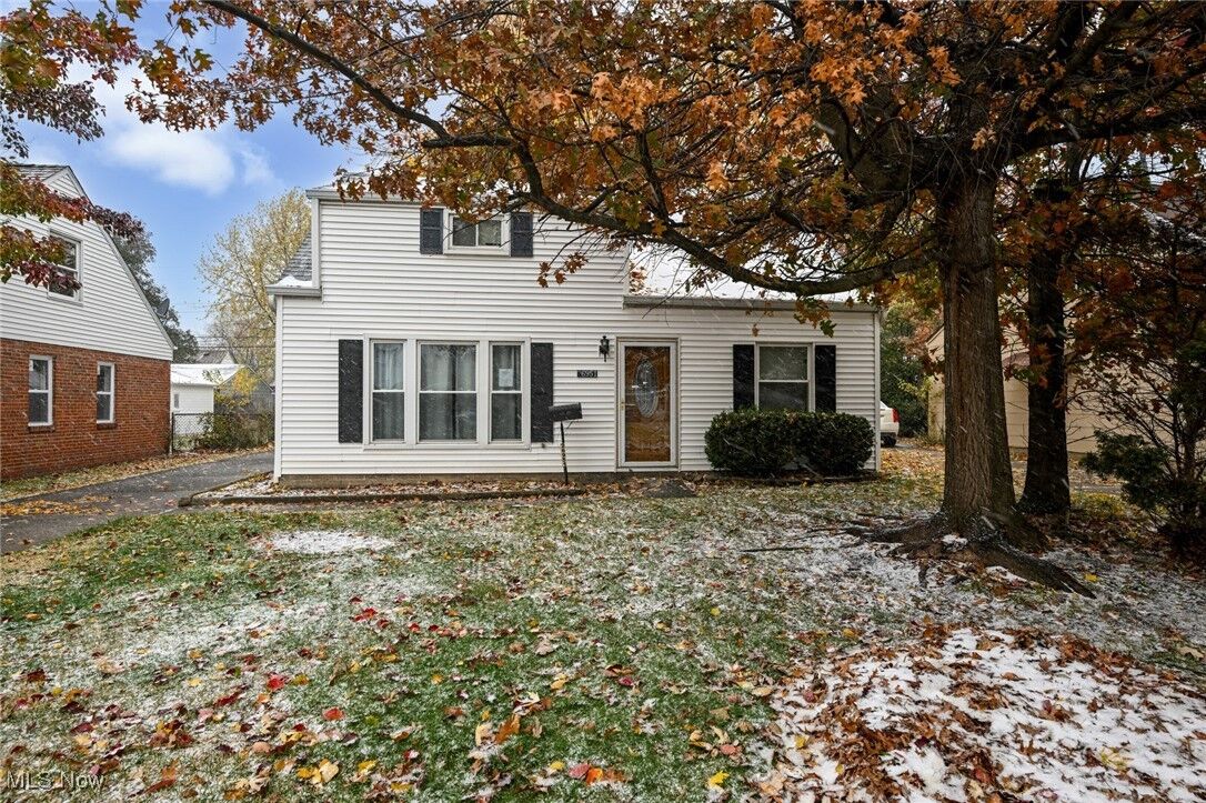 Property Photo: 26951 Shirley Avenue OH 44132
