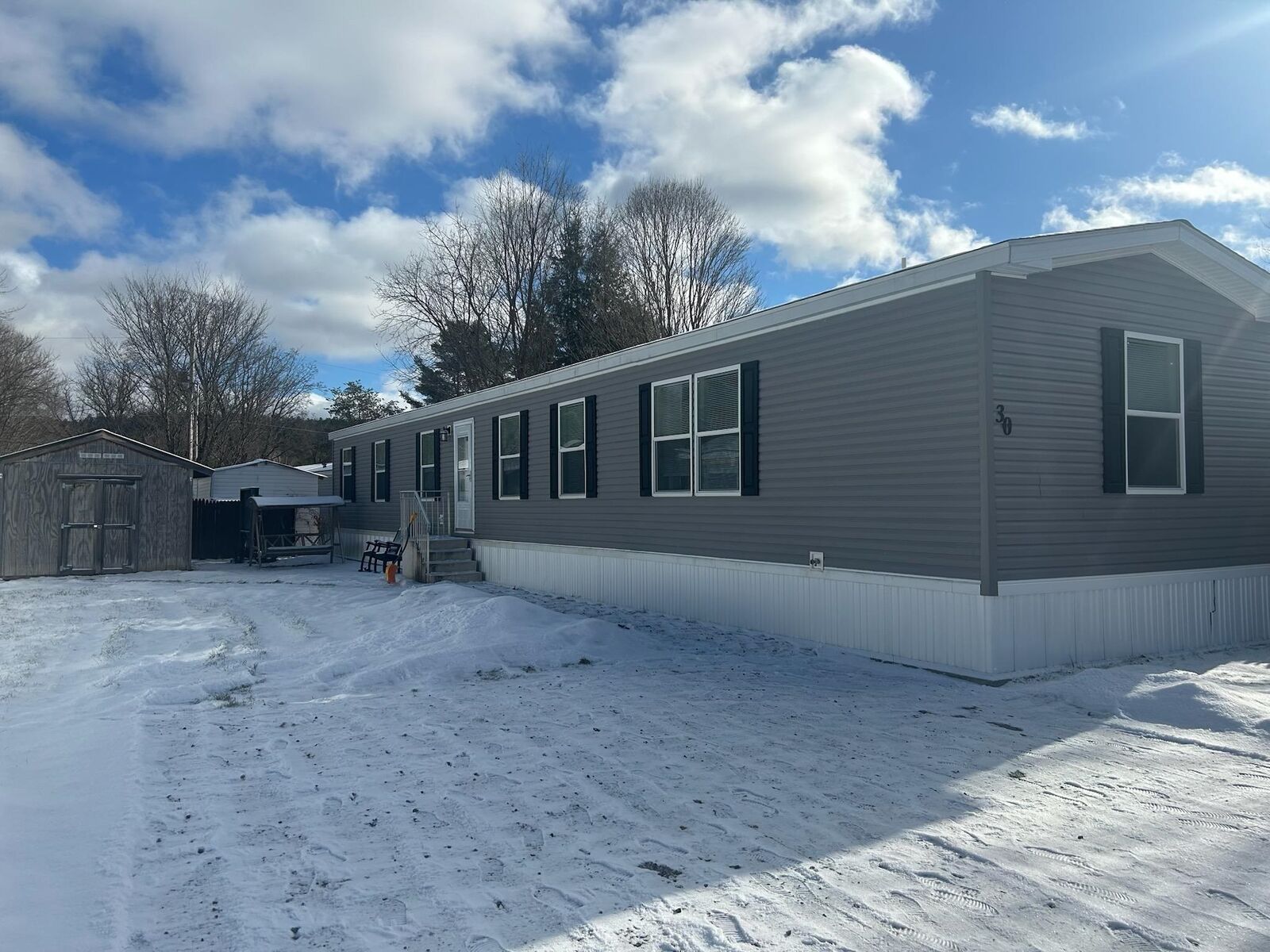 Property Photo:  30 Hill Top Circle  VT 05477 