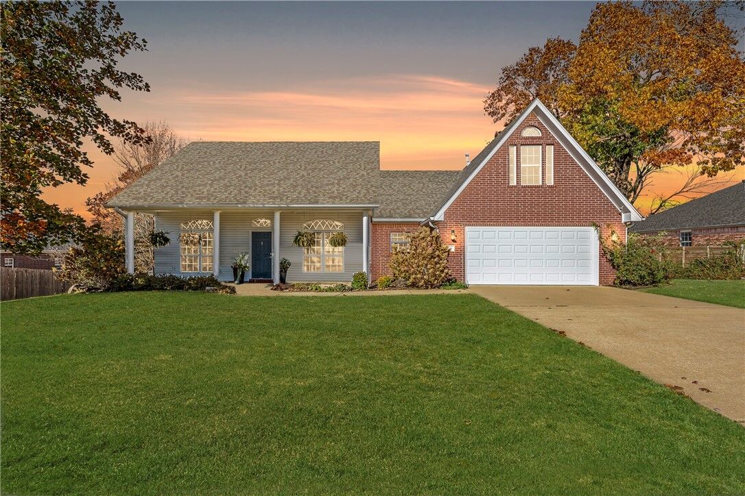 Property Photo:  691 Weston Circle  AR 72718 